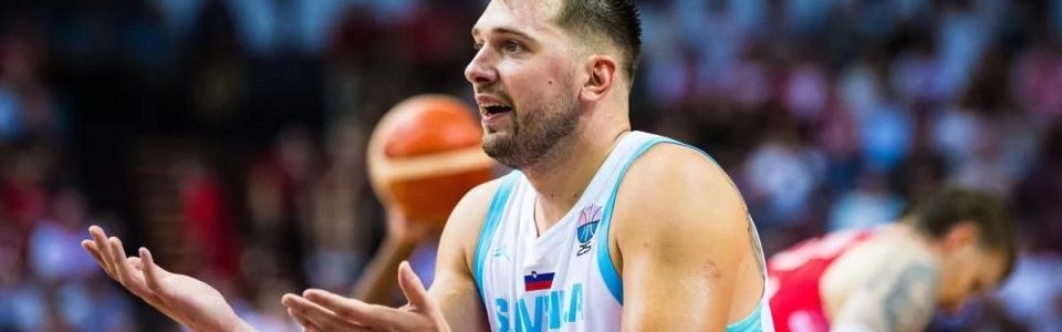 带不动！东契奇两场轰73+12+18仍难求一胜，还爆发赛场冲突